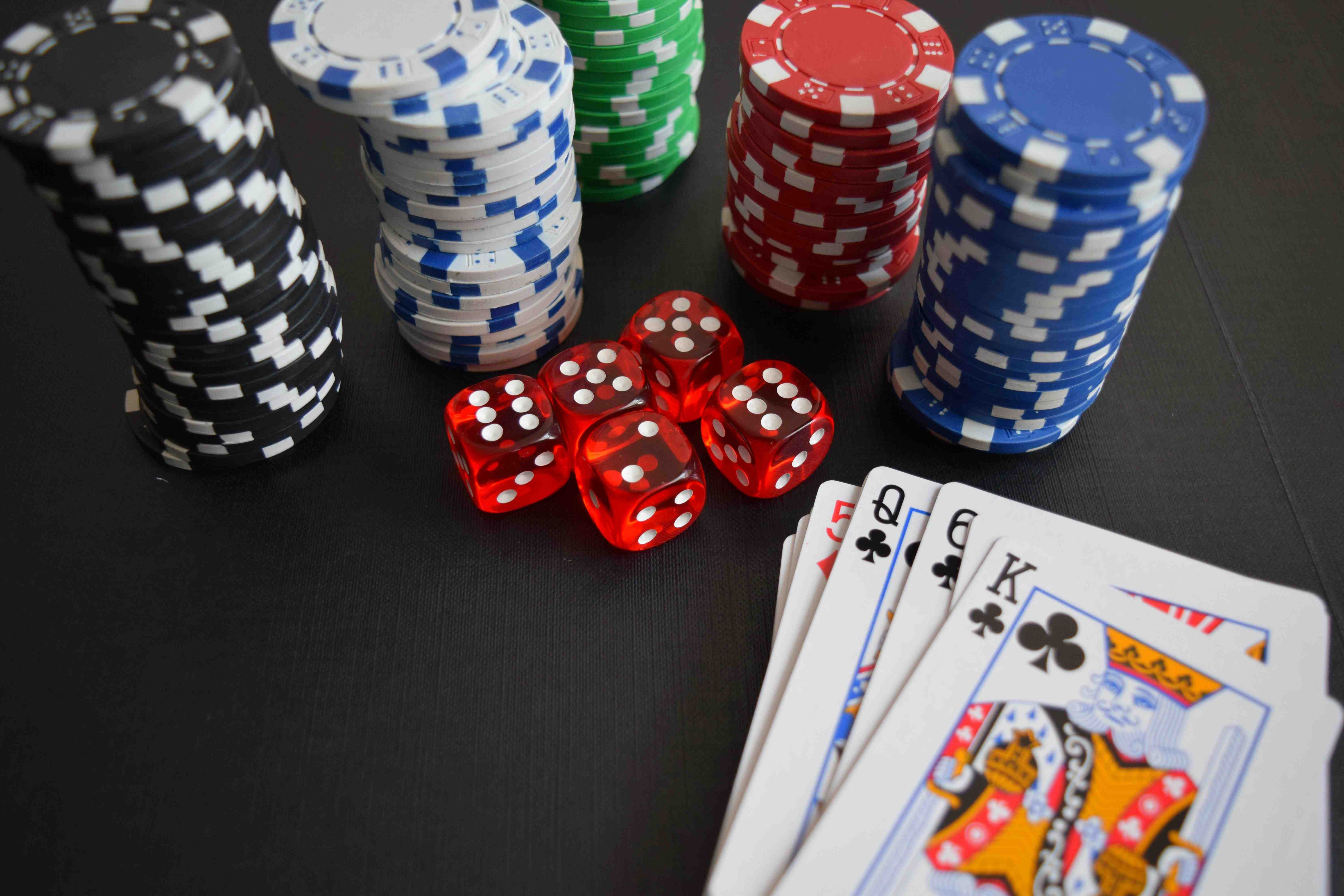 f168z nổ hũ slot online